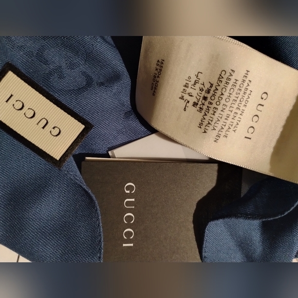 Gucci GG Logo Wool and Silk Scarf - Blue- 100% Authentic - Picture 7 of 9